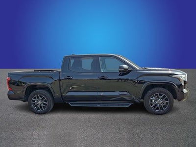 2023 Toyota Tundra Hybrid Platinum