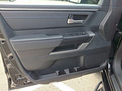 2023 Toyota Tundra Hybrid Platinum