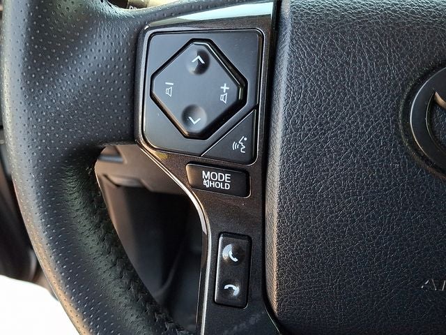 2024 Toyota 4Runner TRD Off-Road