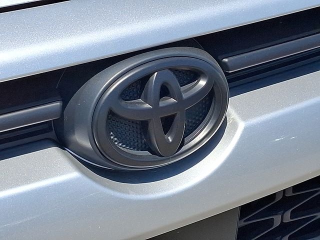 2024 Toyota 4Runner TRD Off-Road