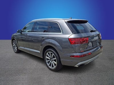 2019 Audi Q7 45 Premium Plus quattro