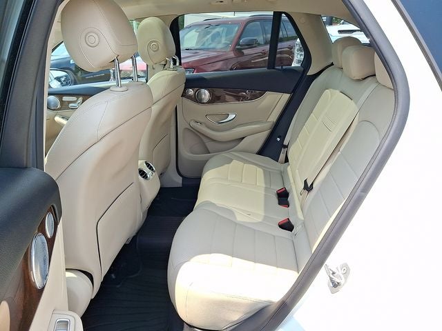 2017 Mercedes-Benz GLC GLC 300