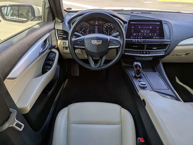2021 Cadillac CT5 Luxury
