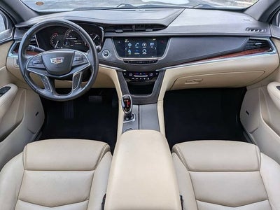 2018 Cadillac XT5 Luxury FWD