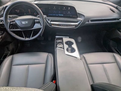 2024 Cadillac LYRIQ Tech