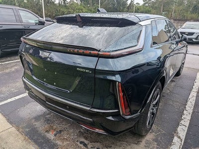 2024 Cadillac LYRIQ Luxury 1