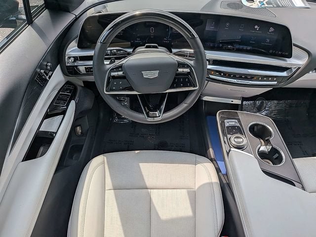 2024 Cadillac LYRIQ Sport 3