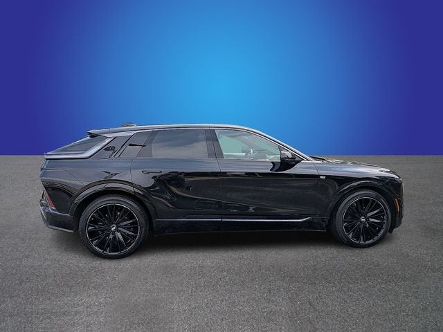2024 Cadillac LYRIQ Sport 3