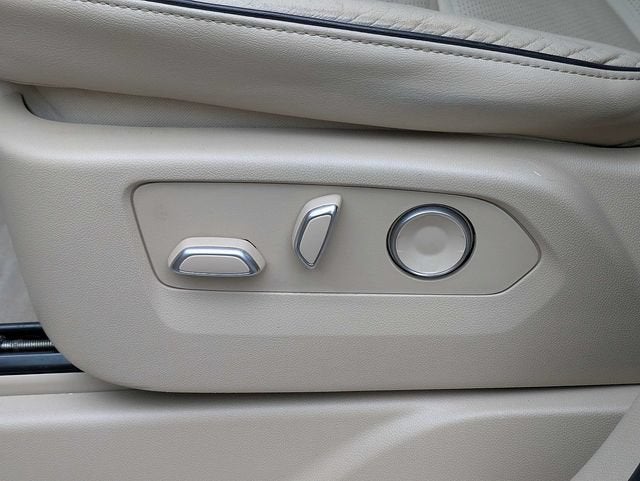 2021 Cadillac Escalade ESV Premium Luxury