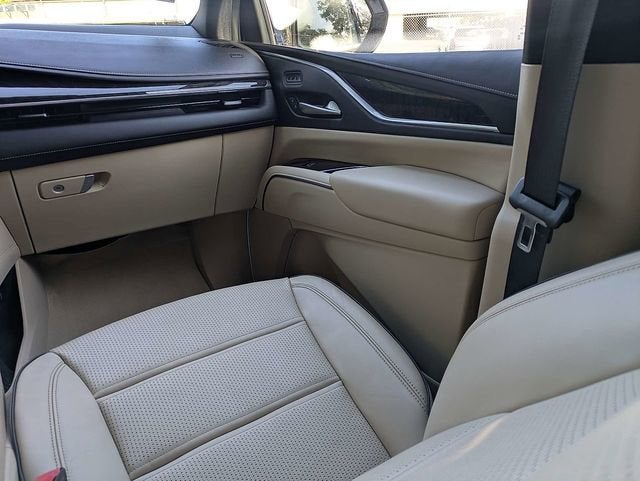 2023 Cadillac Escalade ESV Premium Luxury