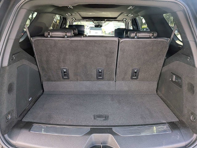 2025 Cadillac Escalade Premium Luxury