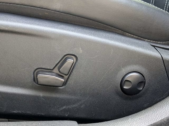 2022 Chrysler 300 300S