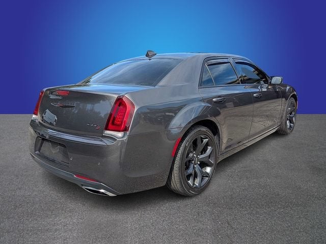 2022 Chrysler 300 300S