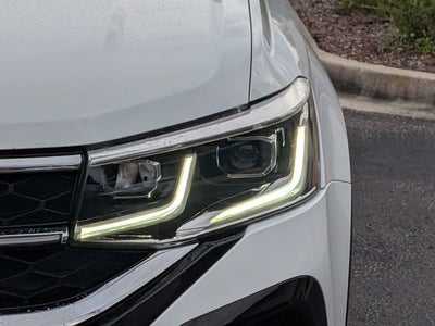 2023 Volkswagen Taos SEL