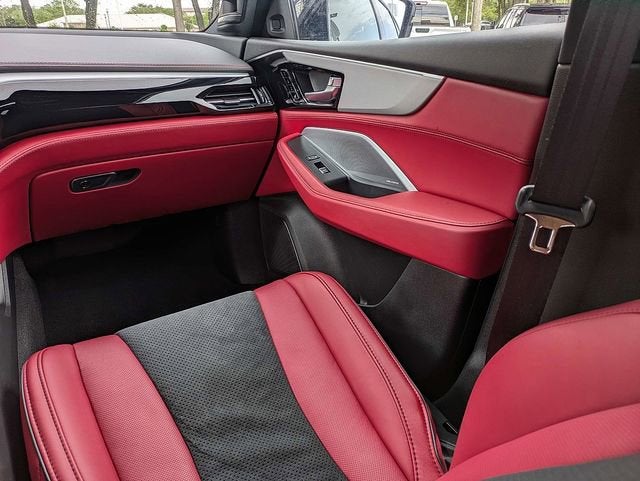 2025 Acura MDX w/A-Spec Package