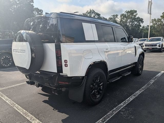 2025 Land Rover Defender X-Dynamic SE