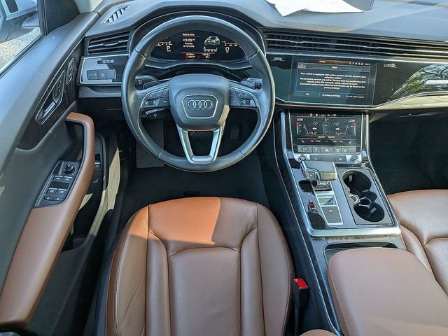 2022 Audi Q8 Premium