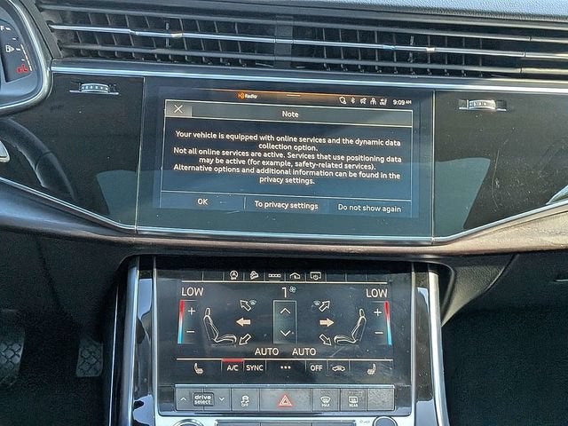 2022 Audi Q8 Premium