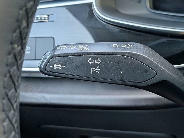 2022 Audi Q8 Premium