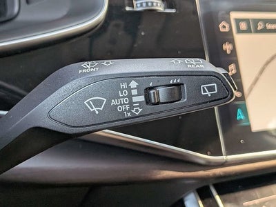 2022 Audi Q8 Premium