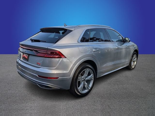 2022 Audi Q8 Premium