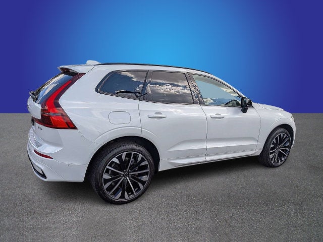 2026 Volvo XC60 Plug-In Hybrid Ultra