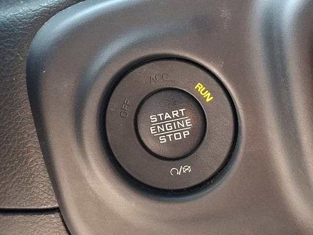 2023 Jeep Wrangler Sahara Altitude
