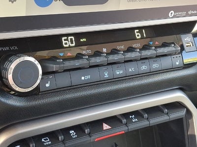 2022 Toyota Tundra 4WD SR5