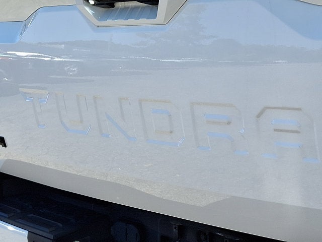 2022 Toyota Tundra 4WD SR5