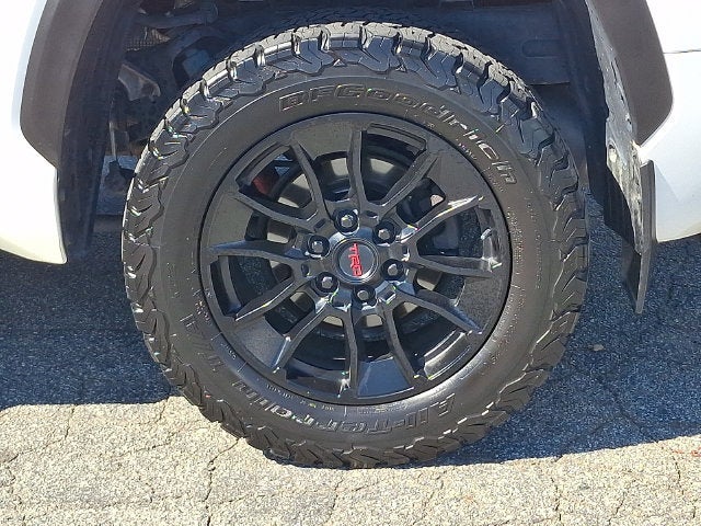 2022 Toyota Tundra 4WD SR5