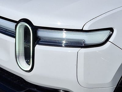 2025 RIVIAN R1S Adventure