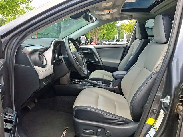 2017 Toyota RAV4 Hybrid Limited