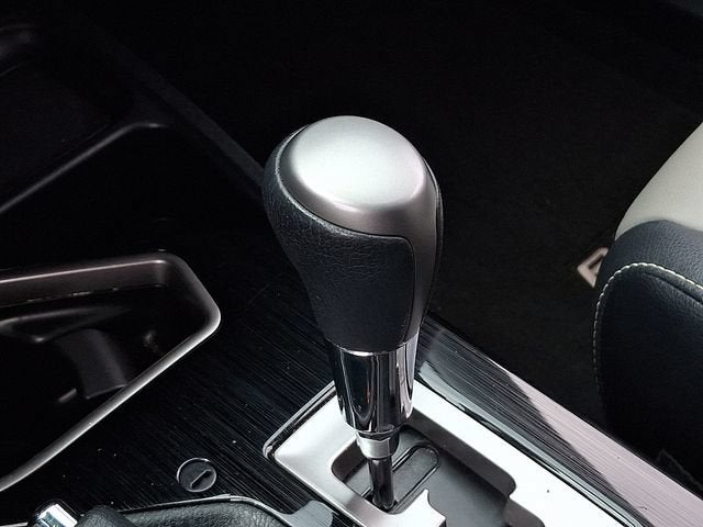 2017 Toyota RAV4 Hybrid Limited