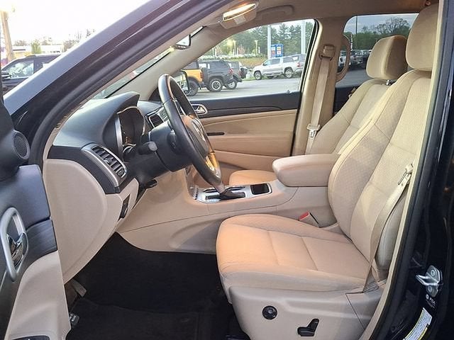 2022 Jeep Grand Cherokee WK Laredo E