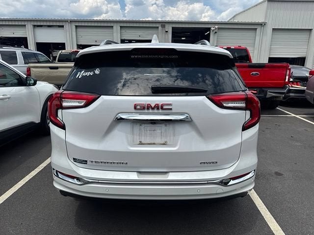 2022 GMC Terrain Denali