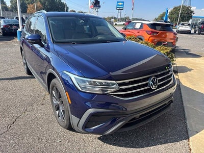 2023 Volkswagen Tiguan SE