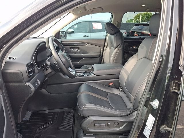 2023 Honda Pilot 2WD EX-L 8 Passenger