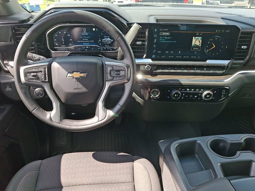 2023 Chevrolet Silverado 1500 LT (2FL)