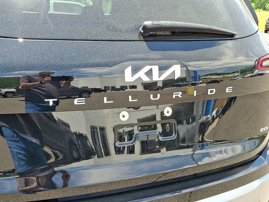 2023 Kia Telluride S