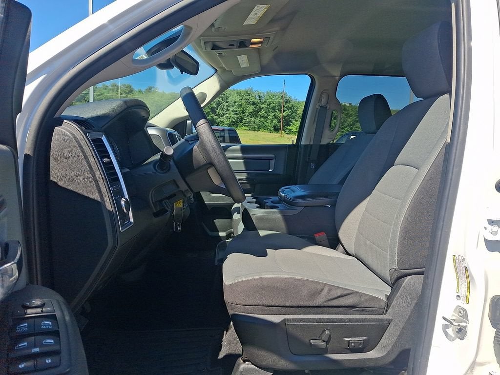 2022 RAM 1500 Classic SLT