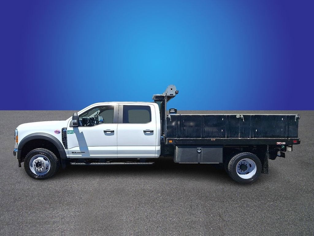 2023 Ford Super Duty F-550 DRW XL