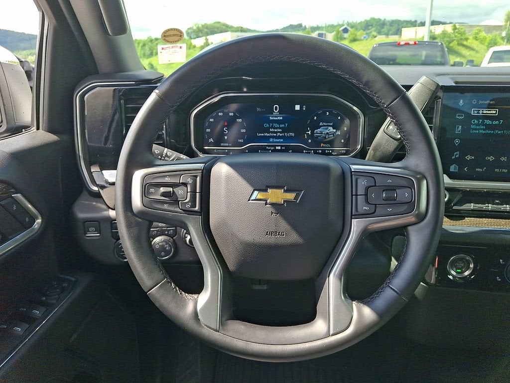 2023 Chevrolet Silverado 1500 LT (2FL)