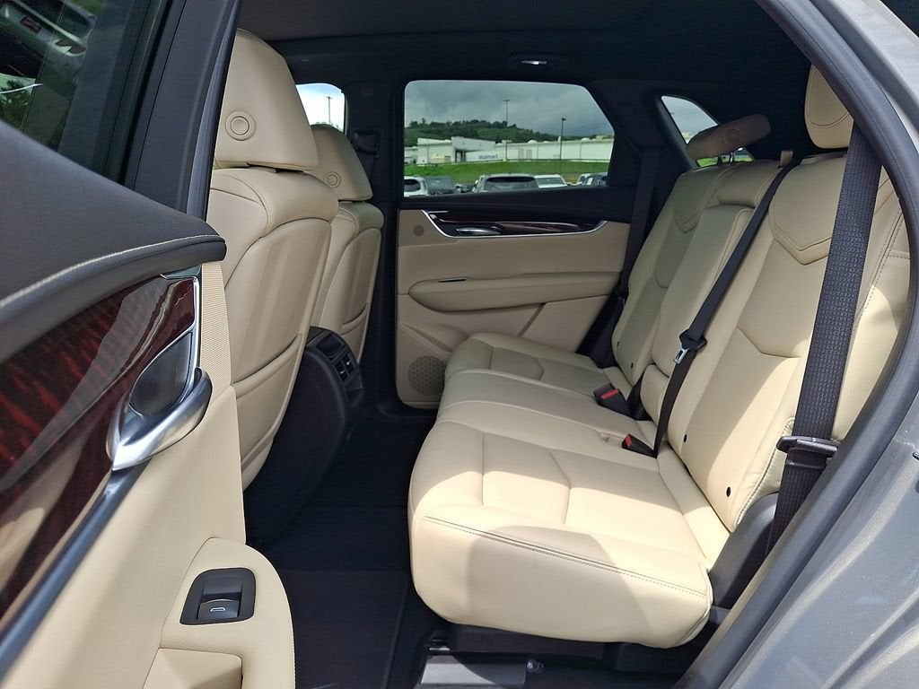 2017 Cadillac XT5 Luxury AWD
