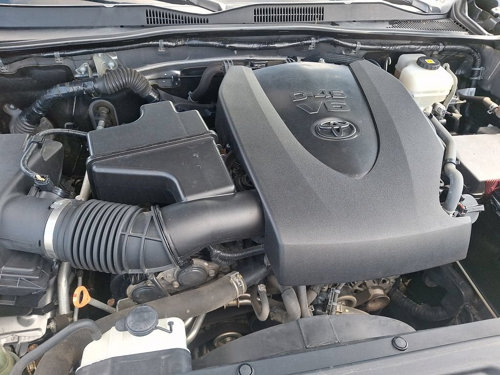 2018 Toyota Tacoma SR