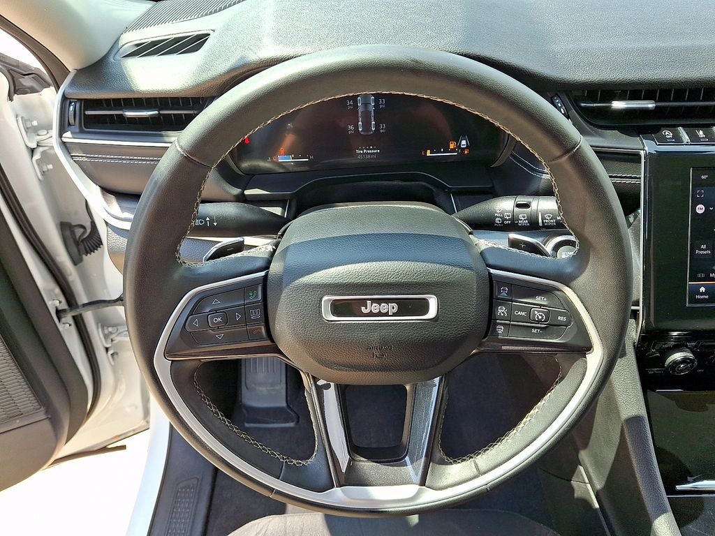 2023 Jeep Grand Cherokee Laredo