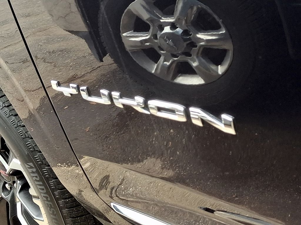 2024 GMC Yukon SLT