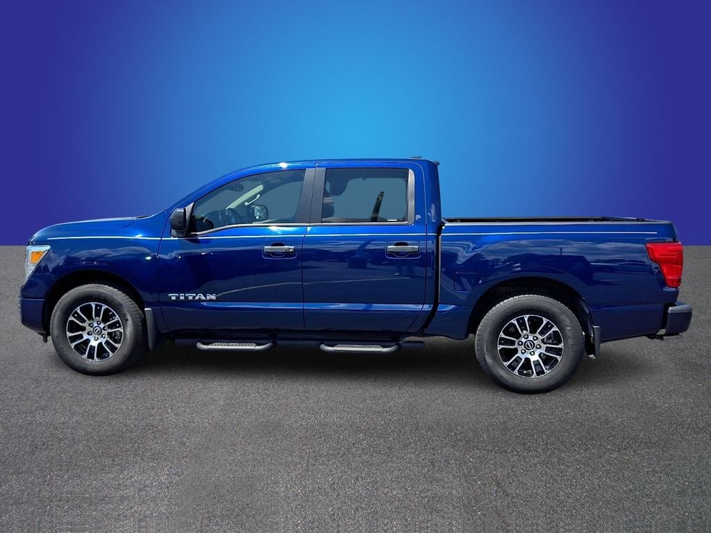2024 Nissan Titan SV
