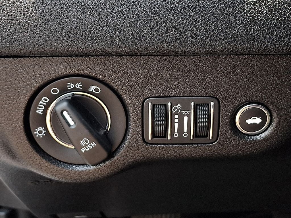 2019 Chrysler 300 Touring