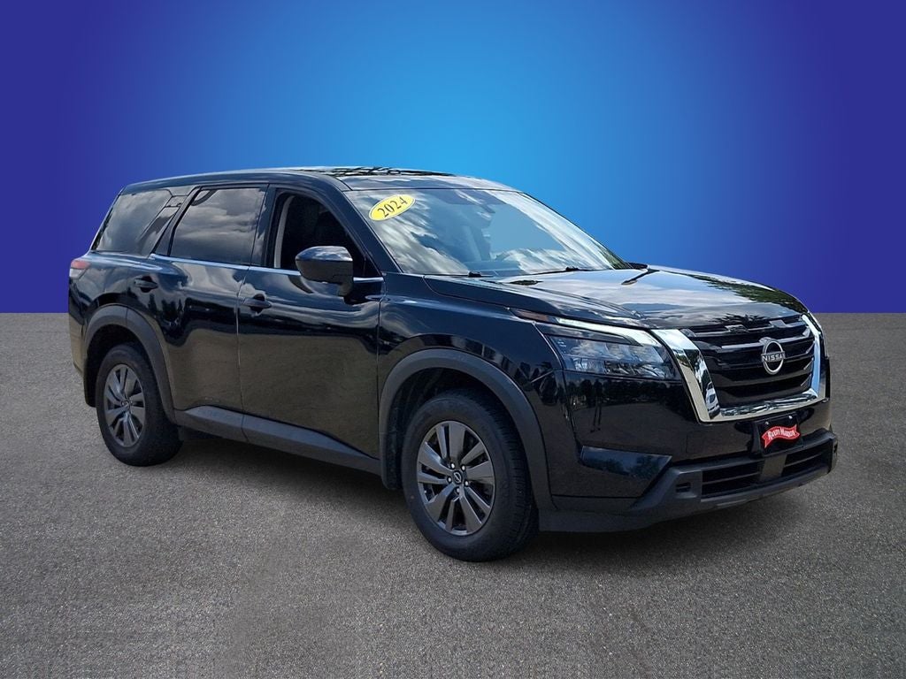 2024 Nissan Pathfinder S