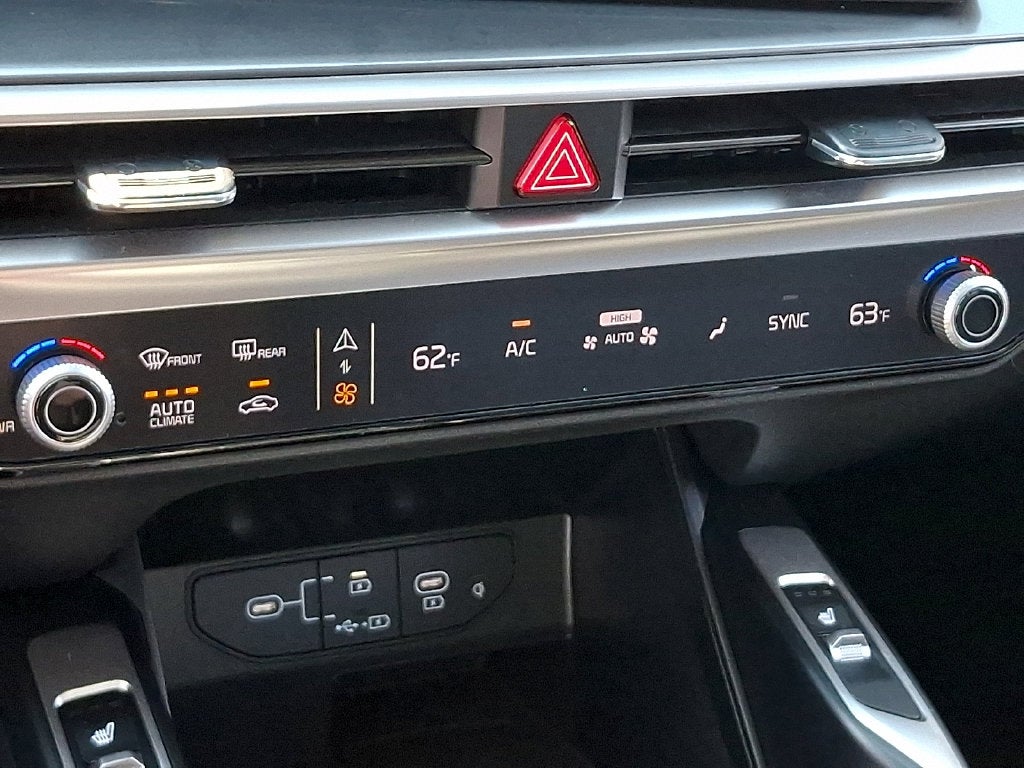 2024 Kia Sorento S